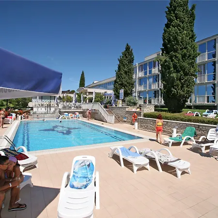 ホテル Zorna Plava Laguna