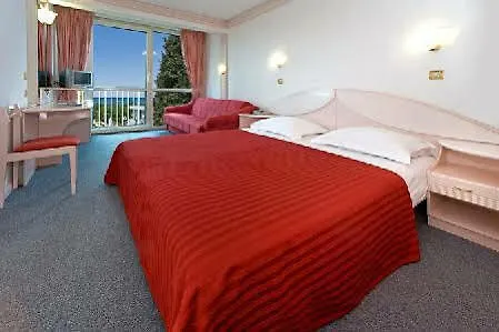 Zorna Plava Laguna ホテル 3*