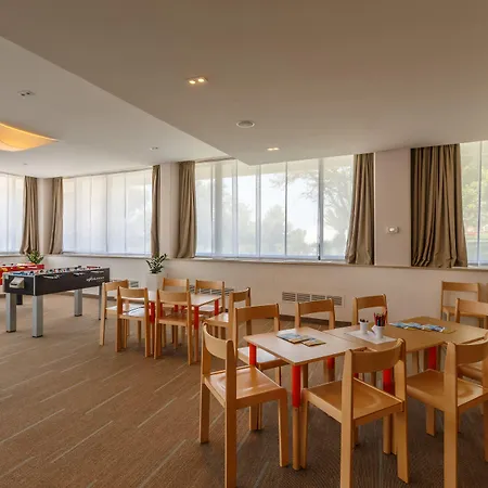 Zorna Plava Laguna 3*