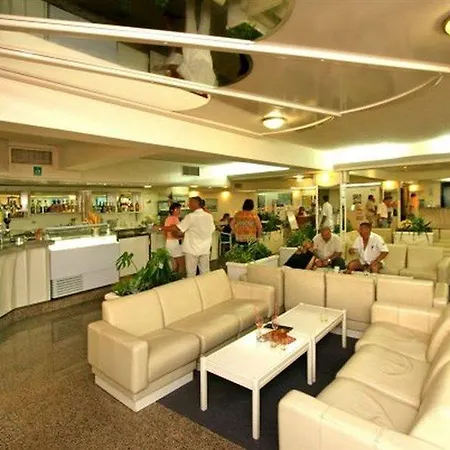 Zorna Plava Laguna ホテル 3*