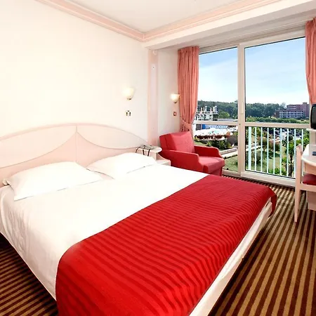 Zorna Plava Laguna 3* פורץ