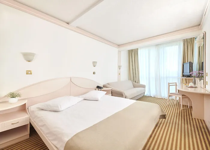 Hotel Zorna Plava Laguna 3*