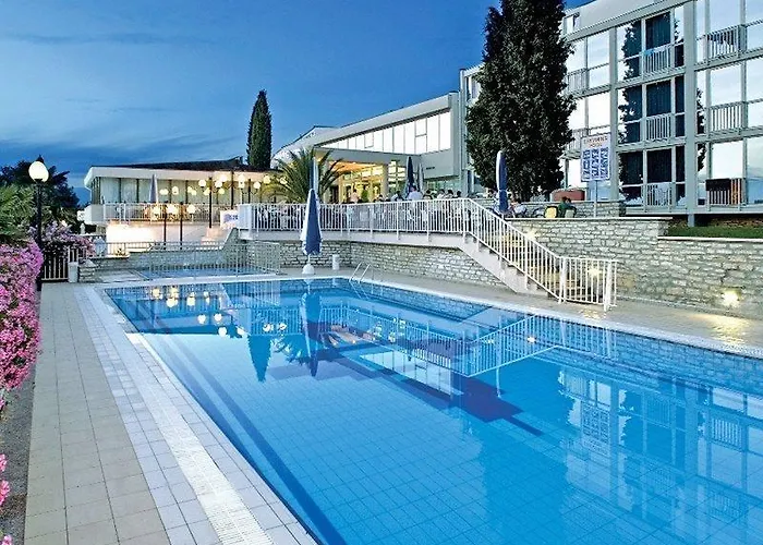 Zorna Plava Laguna Hotel 3*