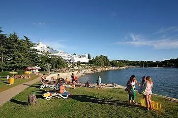 Zorna Plava Laguna